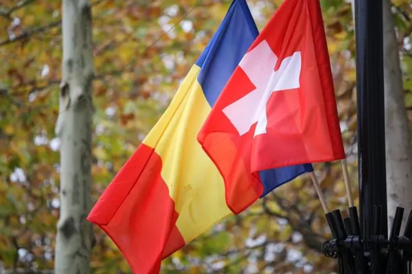 Cuplu de români condamnat în Elveția, după ce au fraudat asigurările sociale cu accidente false. Inteligența artificială i-a dat de gol