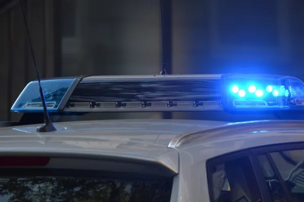 Scandal la UPU Botoșani: un pacient nemulțumit a distrus o imprimantă. Poliția a intrat pe fir