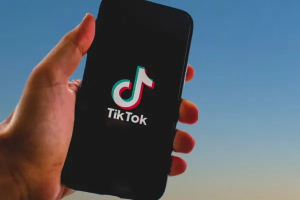 Război în Ucraina, ziua 805: TikTok-ul, folosit de Rusia pentru a submina Ucraina. Cum a devenit platforma o armă în război
