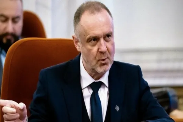 Sorin Lavric, senator AUR: ”Petrov (Băsescu), Coldea și Kovesi au distrus România”