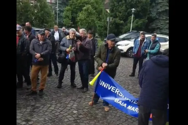 Legea pensiilor scoate oamenii în stradă. Zeci de mineri protestează și spun că sunt discriminați
