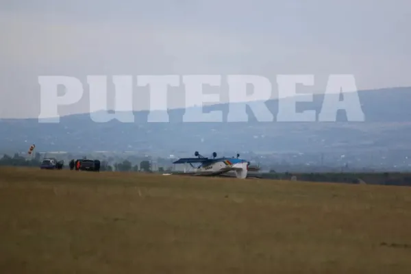 Accident aviatic la Buzău. Un avion AN-2 a fost implicat într-un incident produs pe aerodromul Spătaru
