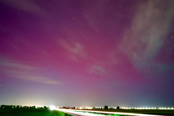Alerte internaționale: Furtuna solară extremă şi aurore boreale spectaculoase vor continua şi în restul weekendului