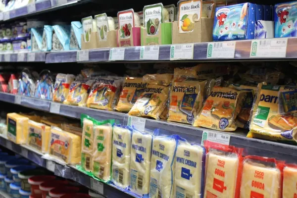 Inițiativă cetățenească la nivelul UE împotriva alimentelor contrafăcute. Cum ne vom putea da seama de falsurile de la raft