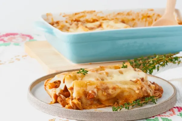Cannelloni cu carne tocată. Rețetă savuroasă din bucătăria italiană