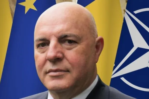 Consultantul politic Dorin Iacob: „Nicușor Dan, pierdut în traficul promisiunilor”
