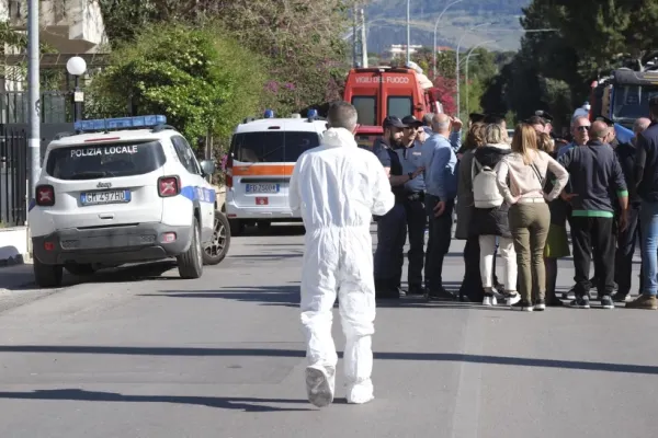 Sfârșit tragic pentru 5 muncitori din Italia. Au murit intoxicați în stația de epurare a orașului