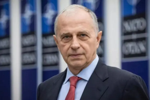 Mircea Geoană recunoaște că vizita la Moscova din 2009 a fost făcută în speranța că va fi ajutat să câștige alegerile prezidențiale