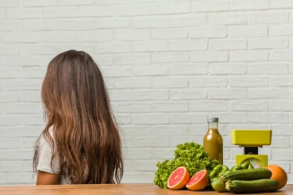 10 alimente care trebuie incluse în dieta ta dacă vrei să ai un păr sănătos