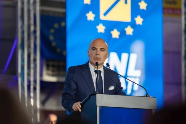 Rareș Bogdan, despre posibiltatea ieşirii PNL din Coaliţia de guvernare: Suntem un partid responsabil