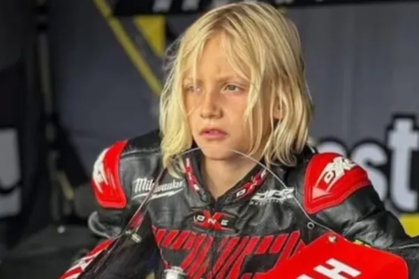 "Lolo", motociclistul în vârstă de doar 9 ani, a MURIT în urma unei accidentări la Honda Junior Cup, în Brazilia. Tragedie uriașă
