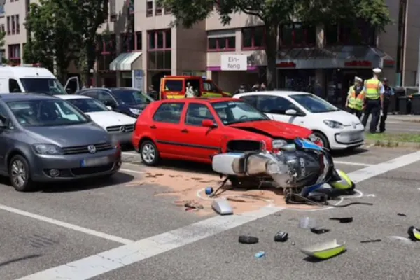 Accident grav în coloana de polițiști care-l escorta pe Viktor Orban, în Germania. Un agent a murit