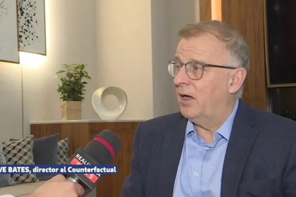Revoluție în sănătate: Oamenii de știință propun noi modalități pentru reducerea riscurilor asociate fumatului