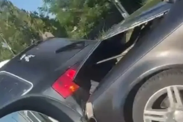 Accident teribil pe DN 28: Patru mașini implicate și șase victime în urma impactului