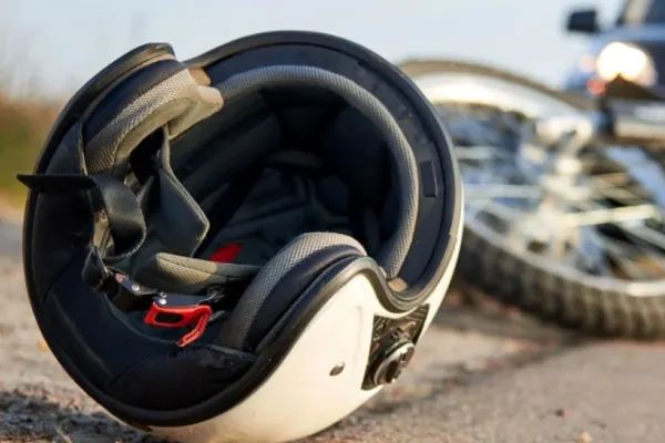 Influencer român, mort într-un groaznic accident de motor. Avea doar 17 ani!