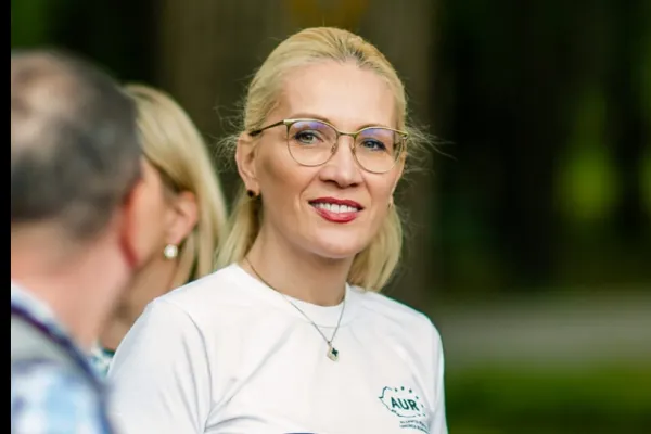 Ramona Bruynseels (AUR), semnal de alarmă cu privire la pericolul din școlile din Sectorul 1