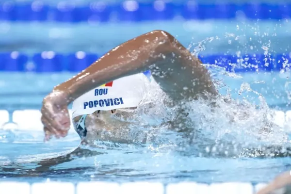 David Popovici cucerește aurul olimpic: Victorie impresionantă la proba de 200 metri liber de la Paris
