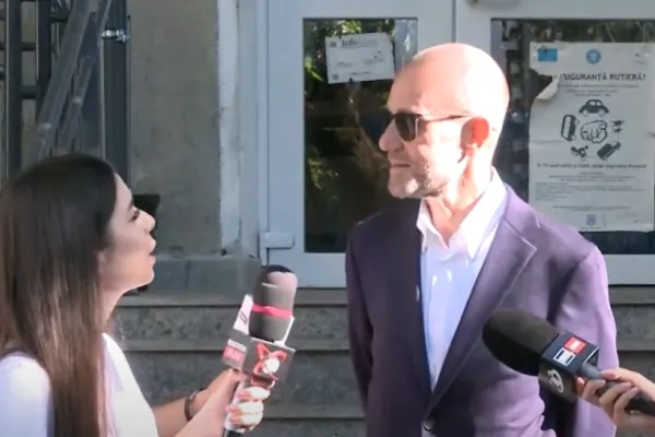 Generalul Dumbravă, atitudine sfidătoare față de echipa Realitatea Plus: Urmăresc cu interes emisiunile, aștept să spuneți cât am voie să câștig - VIDEO