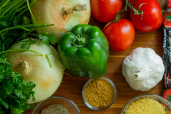 Alimente care produc arsuri la stomac. Nu trebuie consumate niciodată dimineața, pe stomacul gol