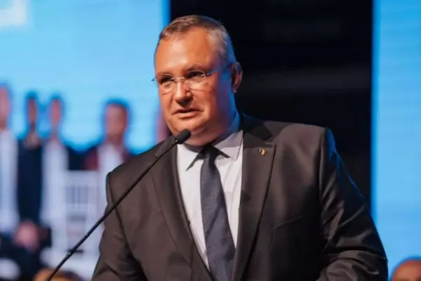Nicolae Ciucă îi ia apărarea lui Nicușor Dan: „M-am opus Cortinei Roșii de Fier care amenință să cadă după decizia CCR; mă opun și gardurilor puse cu forța”