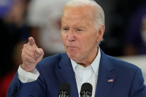 Joe Biden nu se lasă: A pornit în campanie și dă asigurări că „este bine”. Recent, l-a încurcat pe Zelenski cu Putin și pe Kamala Harris cu Donald Trump