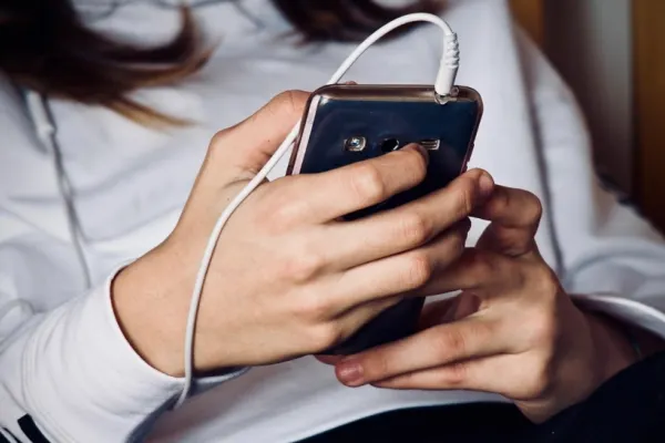 Anchetă a Poliției la un liceu din Vaslui, după ce subiectele de Bacalaureat la limba română au ajuns pe internet