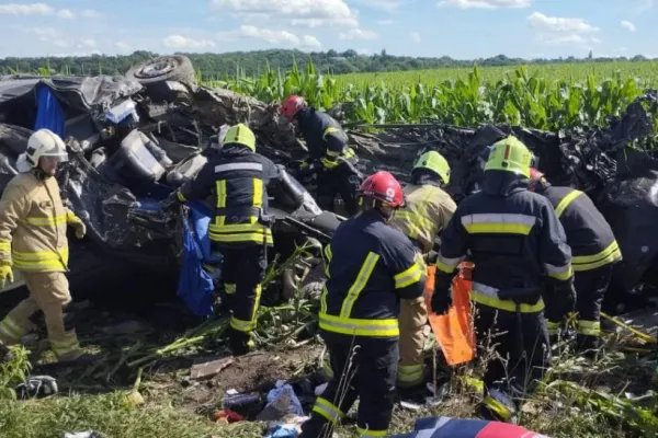 Accident rutier grav în Ucraina. 14 oameni au murit, inclusiv un copil de șase ani