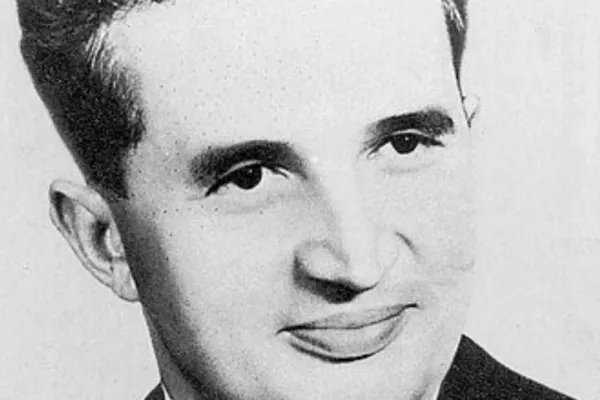 Moștenirea lăsată de Nicolae Ceaușescu pensionarilor. Cine sunt românii care iau pensii mari