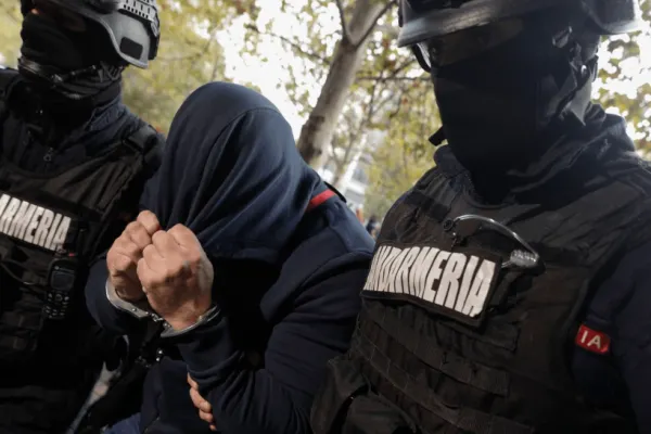 Interlopul "KIller" din Târgoviște, prins în București. Era dat în urmărire națională, după ce în trecut a agresat chiar și polițiști