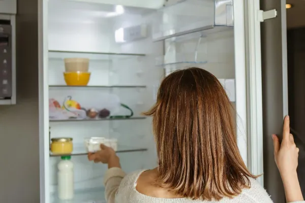 Alimente care NU trebuie puse niciodată la congelator. Iată ce se întâmplă în caz contrar