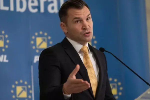 Ionuț Stroe, după căderea Guvernului Bolojan: „Cătălin Predoiu este o soluție, cel mai la îndemână exemplu de continuitate”