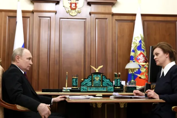 Vladimir Putin și-a numit nepoata în fruntea Ministerului rus al Apărării