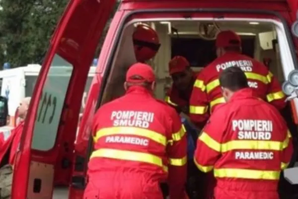6 persoane implicate într-un accident, în județiul Sibiu. Traficul în zonă este blocat!