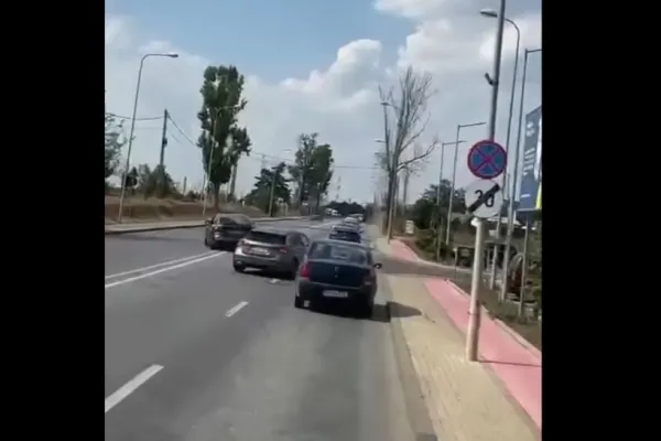 De la nuntă, la poliție. Patru cheflii care conduceau în zig-zag pe șosea, trași pe dreapta de polițiști VIDEO