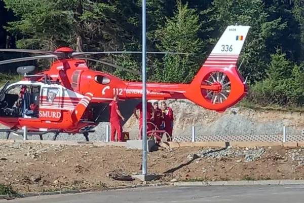 Accident teribil la Păltiniș. Tânăr preluat cu elicopteul SMURD după ce a căzut cu ATV-ul într-o râpă