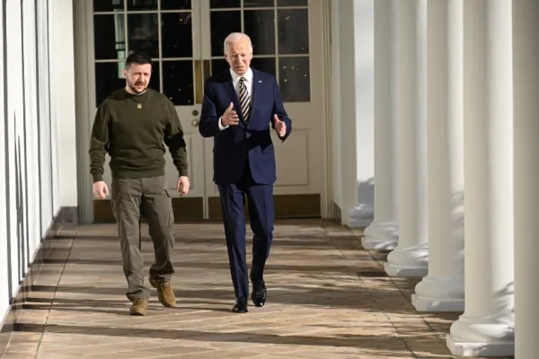 Război Ucraina. Biden l-a sunat pe Zelenski şi a anunţat un nou ajutor pentru Kiev