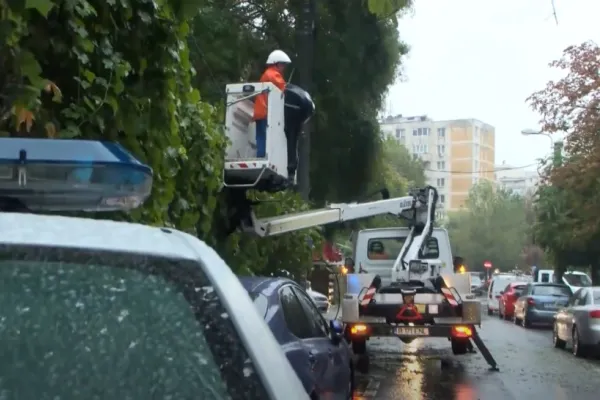 Nicușor Dan, despre ciclonul de București: „Ne-a fost mai frică de vânt, decât de inundații. Am fost relativ relaxați!”