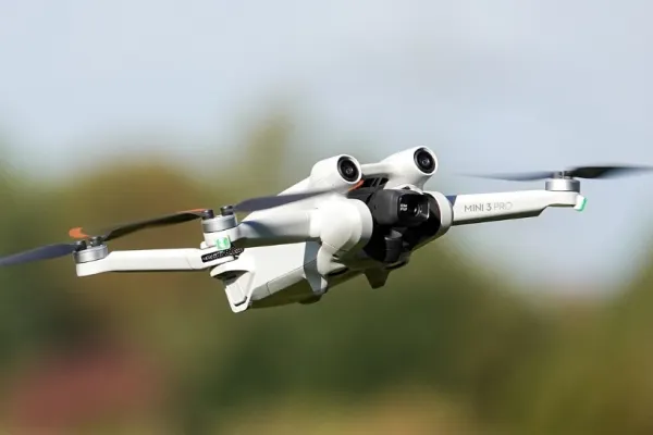 Guvernul elen se înarmează cu drone, avioane de luptă și fregate