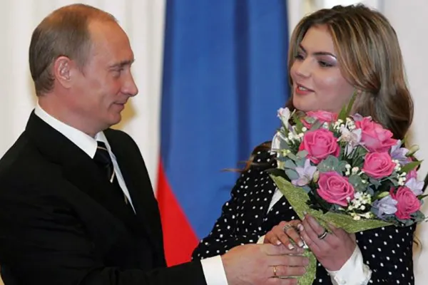 Gafa prin care Vladimir Putin a dezvăluit copiii nelegitimi cu Kabaeva. Declarația a pus pe jar internetul