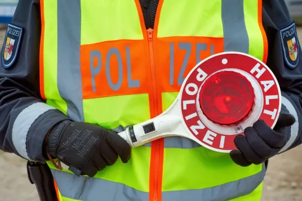Germania reintroduce controale la toate frontierele terestre începând din 16 septembrie. Cât timp va fi menținută decizia Ministerului de Interne