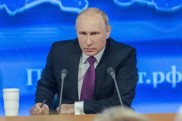 Convorbire Putin - președintele Iranului. Rusia, acuzată că oferă informații pentru atacarea forțelor SUA