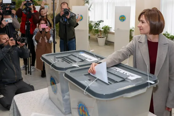 Alegeri Moldova. Moscova nu o recunoaște pe Maia Sandu drept noua președintă: „Sute de mii de moldoveni rezidenți în Rusia nu au putut vota”