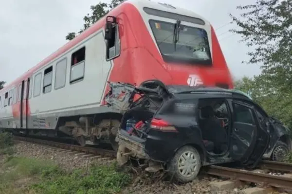 Accident de tren grav în Vernești, Buzău. O persoană a murit, una a ajuns la spital cu răni grave