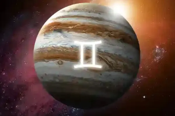 Horoscop special: Marele benefic Jupiter intră în retrograd în Gemeni din 9 octombrie și schimbă din temelii viața fiecărei zodii
