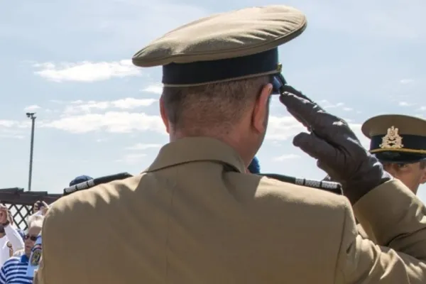 PSD, lovitură pentru pensionarii militari: social-democrații blochează proiectul de lege care aduce pensii mai mari militarilor în rezervă