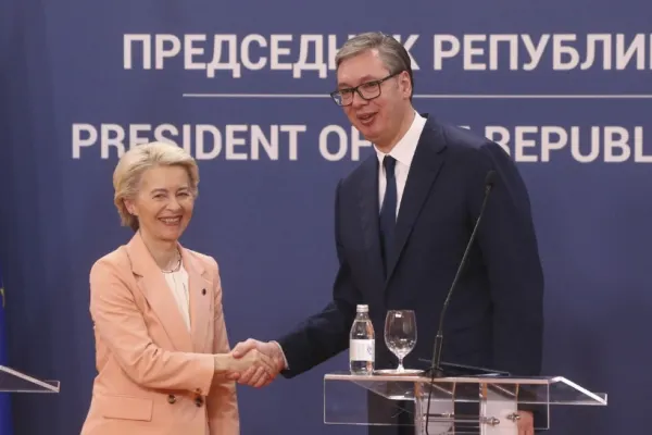 Ursula von der Leyen și-a anulat o întâlnire cu premierul Serbiei, care tocmai se întâlnise cu ministrul rus al Dezvoltării Economice