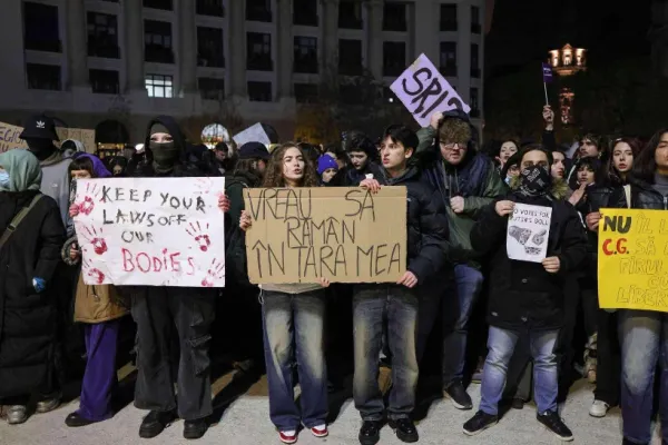 Protestele anti-Georgescu analizate de un psiholog: „Majoritatea nici nu știau de ce erau acolo”