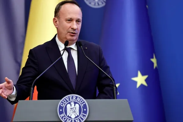 Adrian Câciu critică decizia PNL de a îngheța pensiile și de a oferi creșteri salariale minime pentru următorii 4 ani