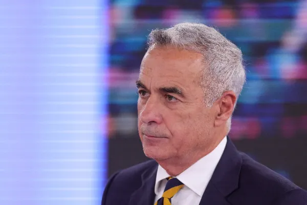 Interviu istoric cu Călin Georgescu la Culisele Statului Paralel, sub amenințarea protestelor în fața televiziunii. Anca Alexandrescu: „Avem o responsabilitate uriașă față de telespectatorii noștri”