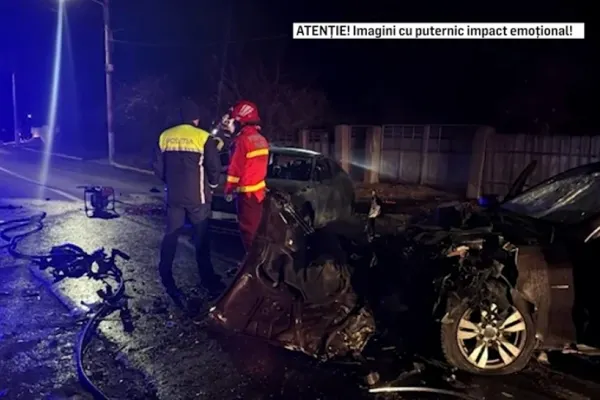 Accident Vrancea. Cine erau cei doi tineri care au murit carbonizați: mașina în care se aflau a ars ca o torță